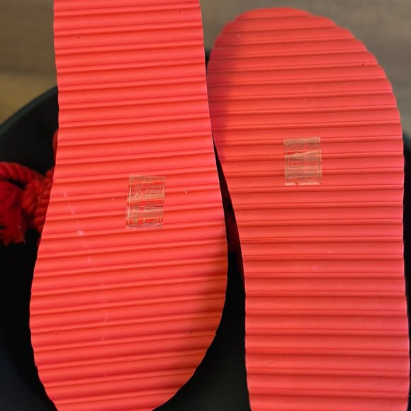 AZALEA WANG Red Rope Sandals – Size 9 NWOT - Picture 3 of 6
